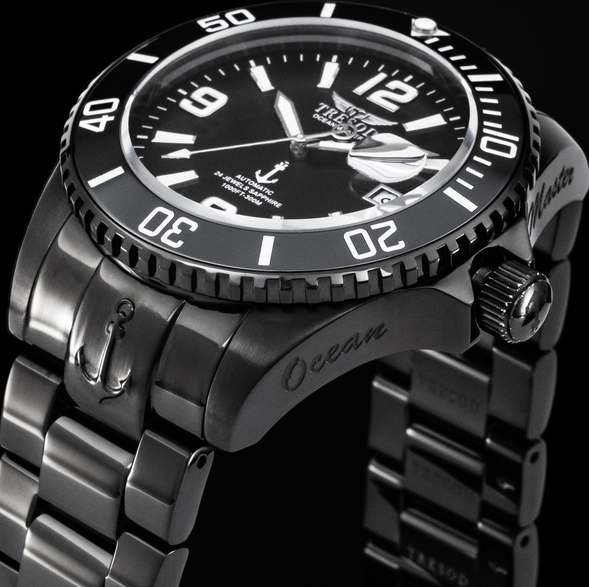 Tresod Men's 300M Ocean Master Sapphire Crystal Ceramic Bezel 24J Auto
