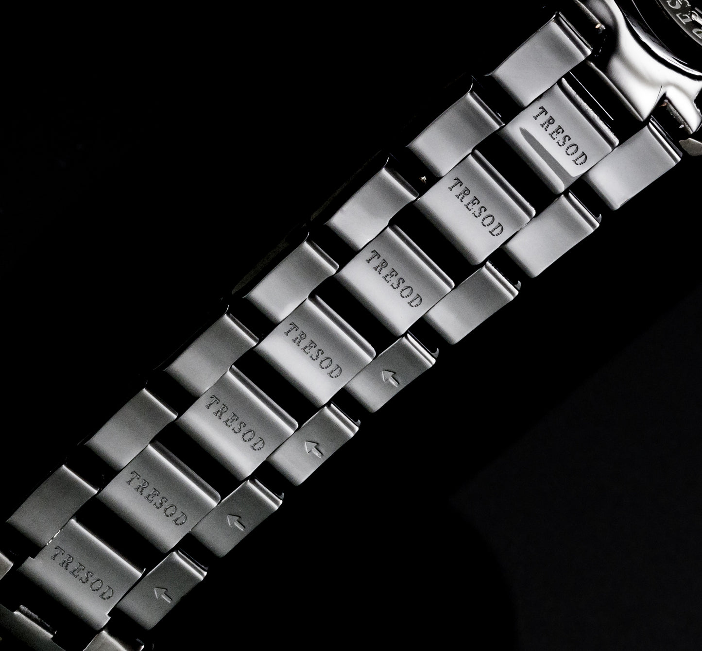 Tresod Men's 300M Ocean Master Sapphire Crystal Ceramic Bezel 24J Automatic Watch-OM-0106